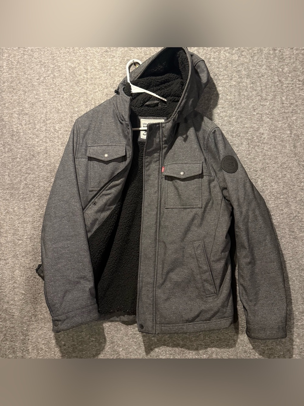 Levis Sherpa Lined Soft Shell Jacket Coat Mens L gray black full zip Nice!!
